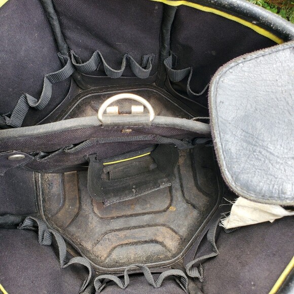 STANLEY FatMax Technician's Tool Bag - M#STA193952 - Discontinued - Picture 4 of 9